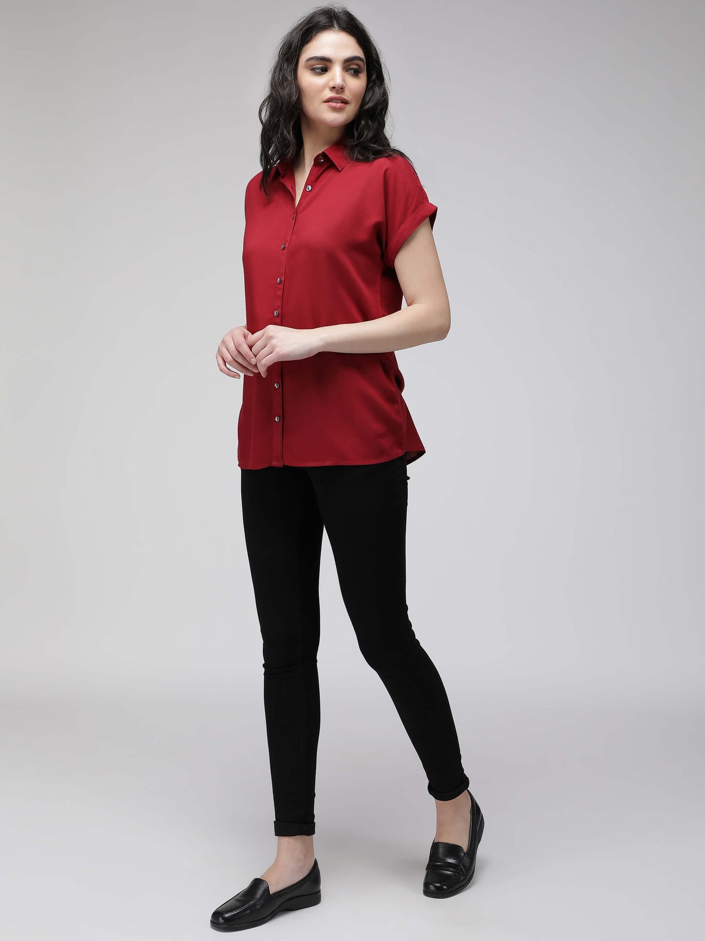 maroon shirt