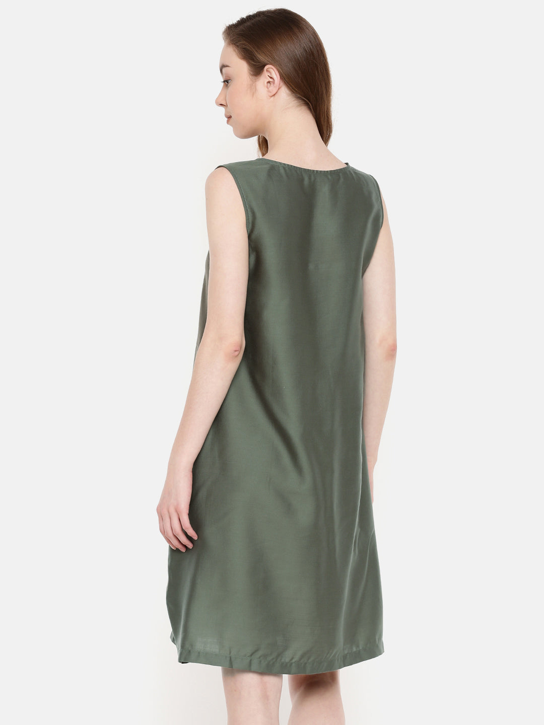 Pleated sleeveless dress