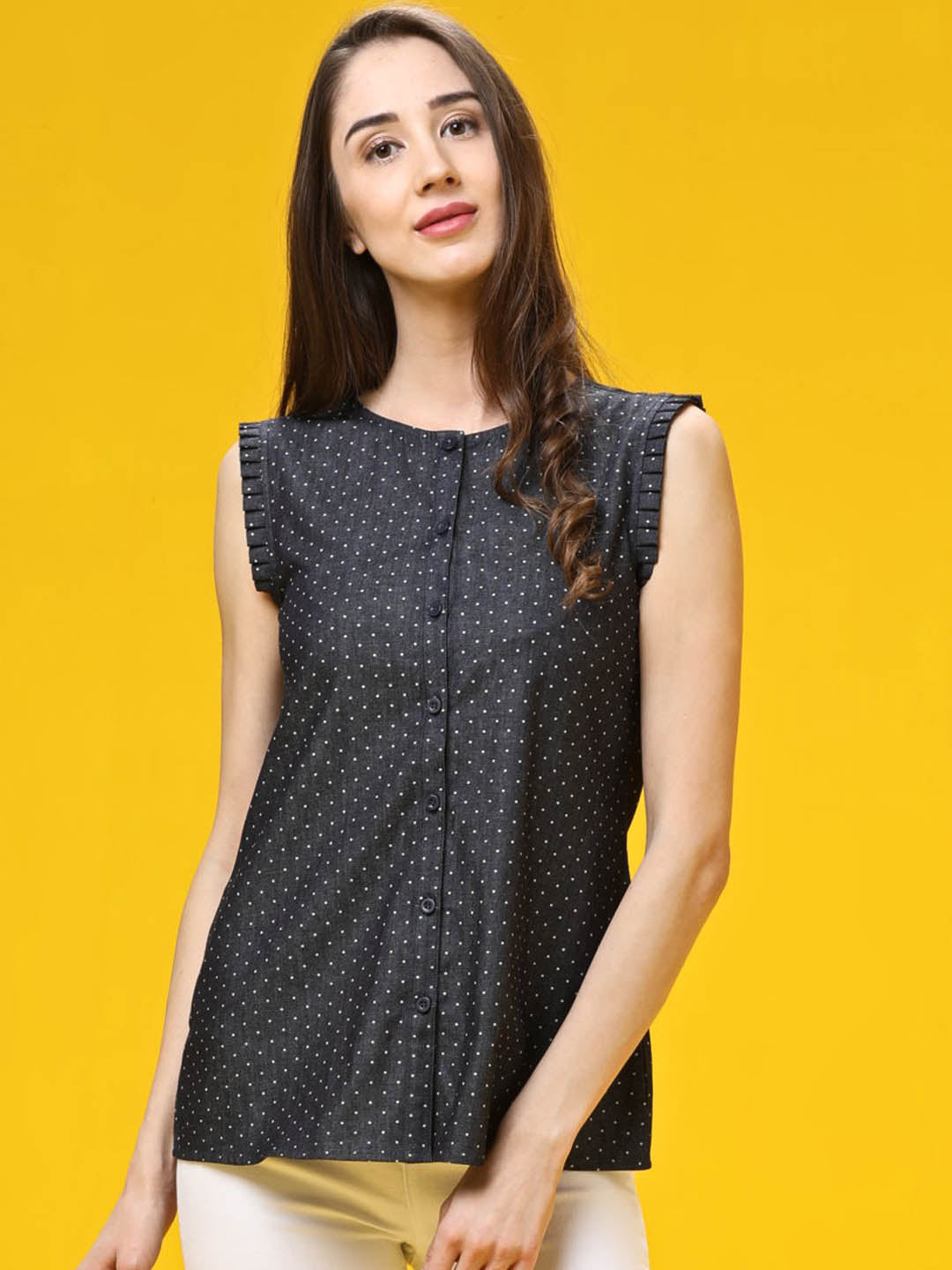 Sleeveless denim top